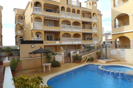 Zwembad complex 2.jpg